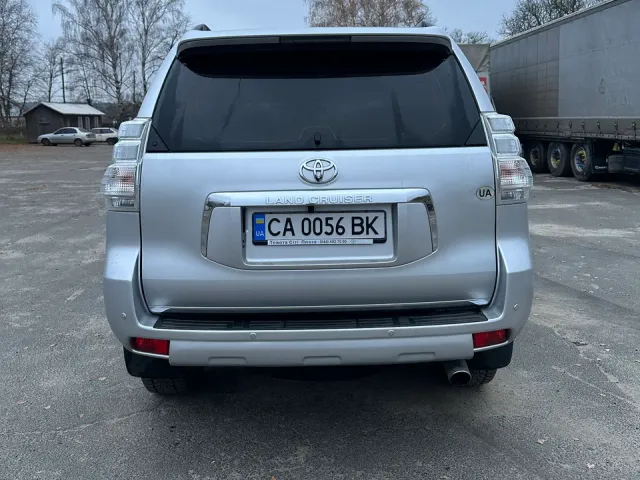 Toyota Land Cruiser Prado - фото 5