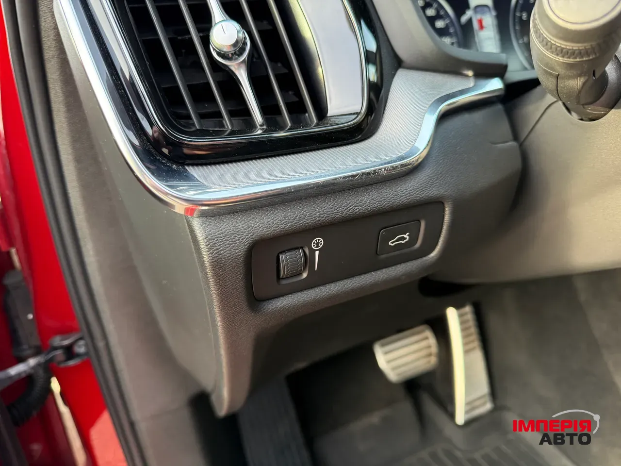 Volvo V60 - фото 33