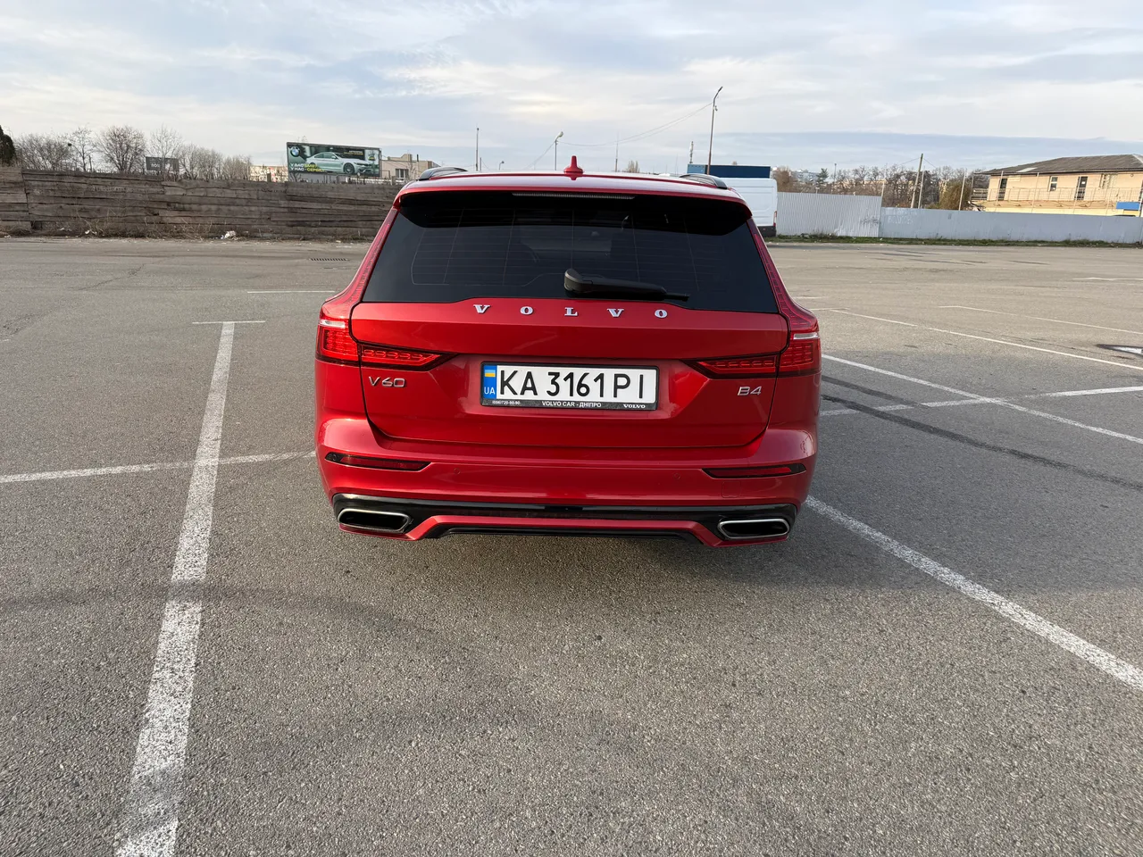 Volvo V60 - фото 7