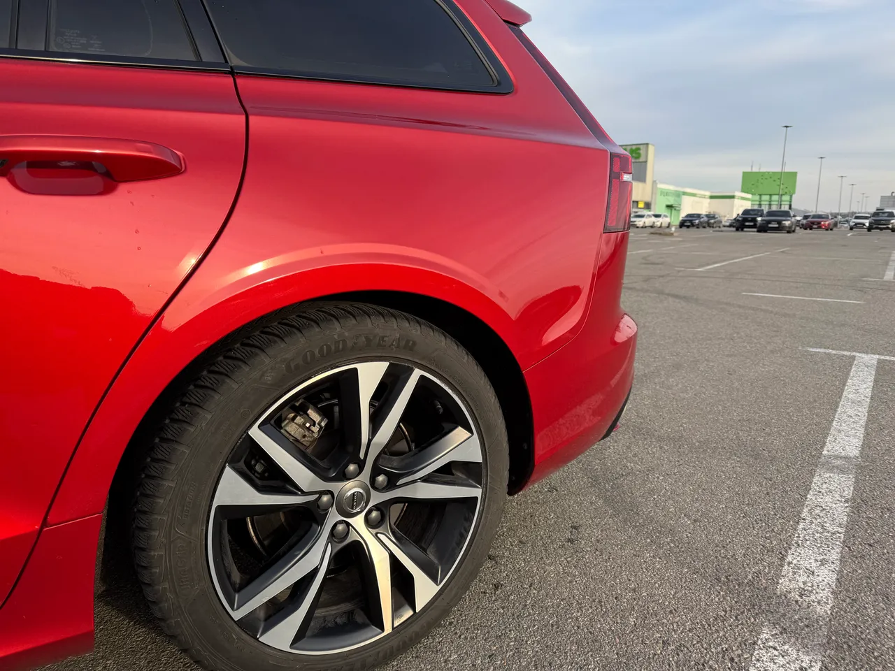 Volvo V60 - фото 15