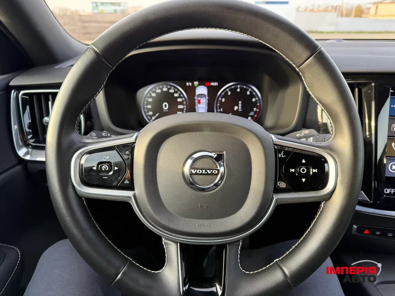 Volvo V60 - фото 37