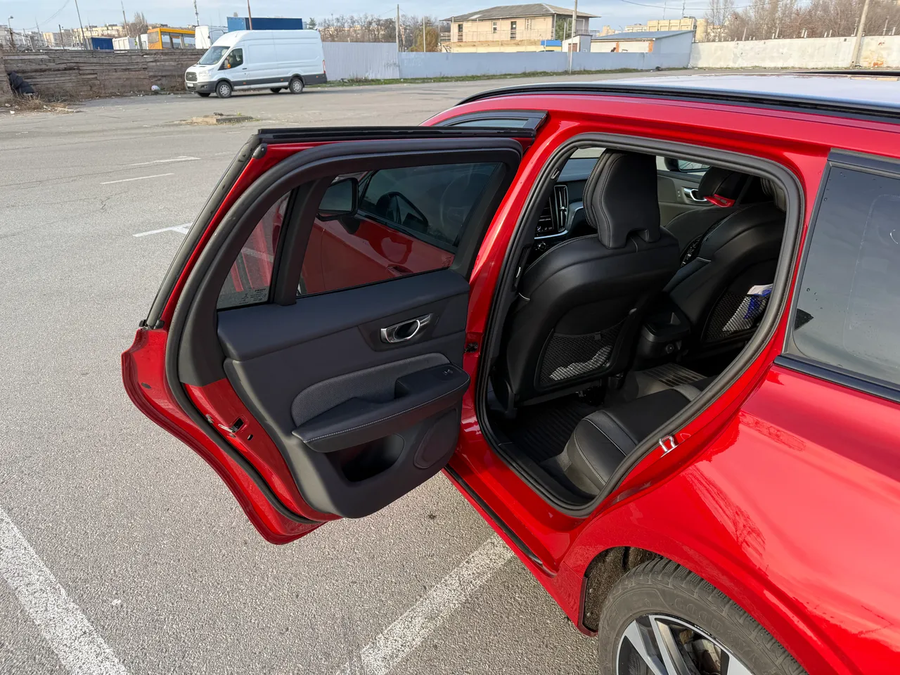 Volvo V60 - фото 16