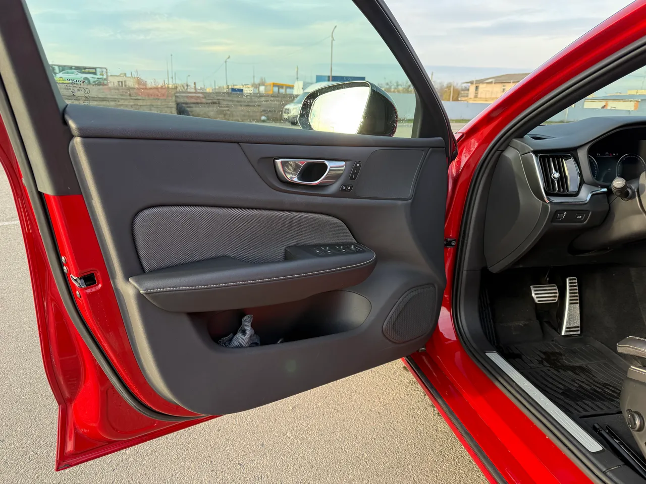 Volvo V60 - фото 17