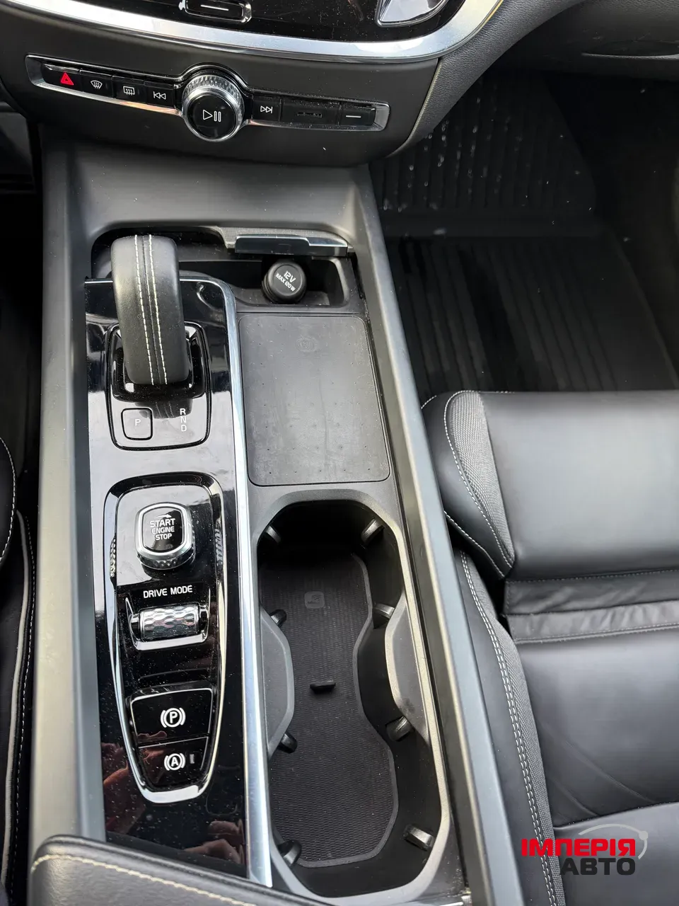 Volvo V60 - фото 42