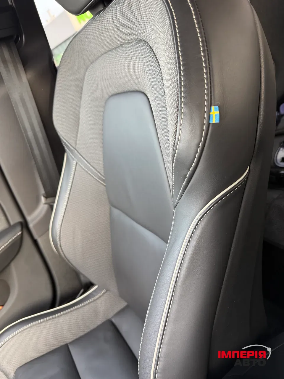 Volvo V60 - фото 43