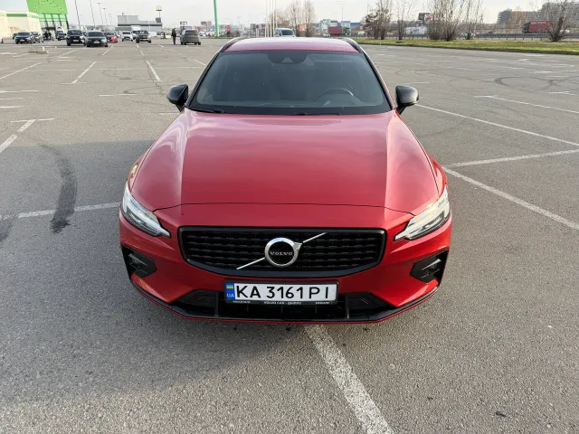 Volvo V60 - фото 3