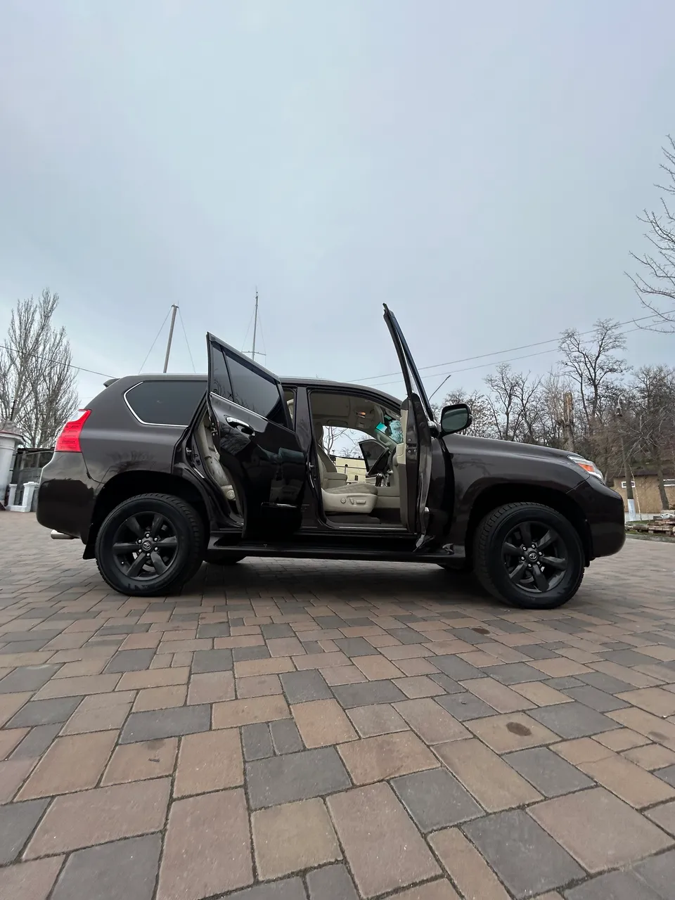 Lexus GX - фото 17