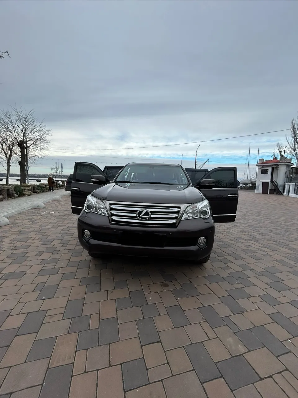 Lexus GX - фото 23