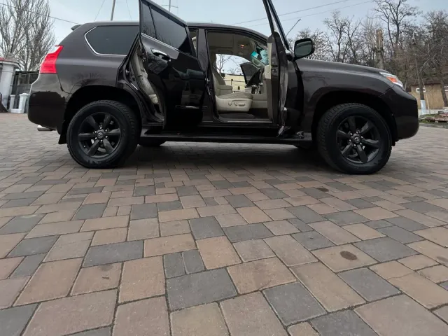 Lexus GX - фото 2