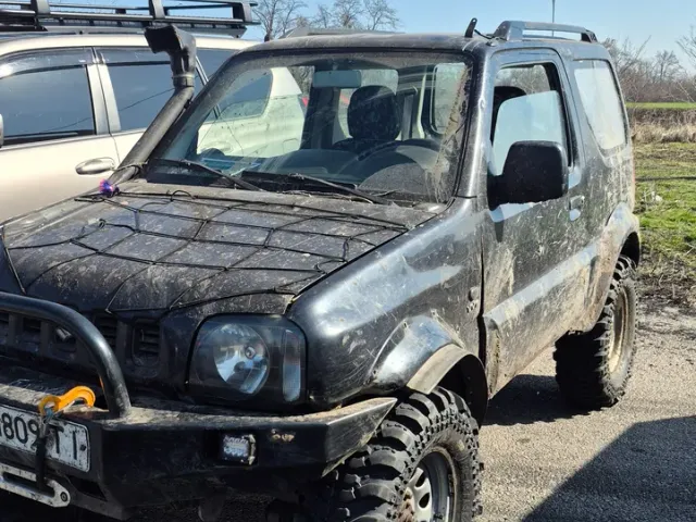 Suzuki Jimny - фото 1
