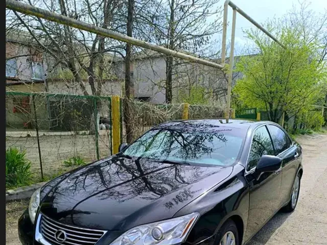 Lexus ES - фото 5