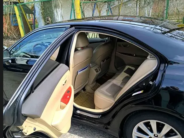 Lexus ES - фото 3