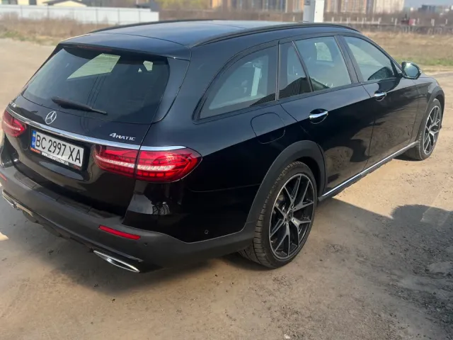 Mercedes-Benz E-Класс - фото 3