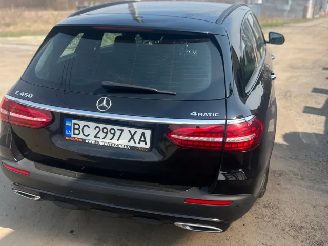 Mercedes-Benz E-Класс - фото 4