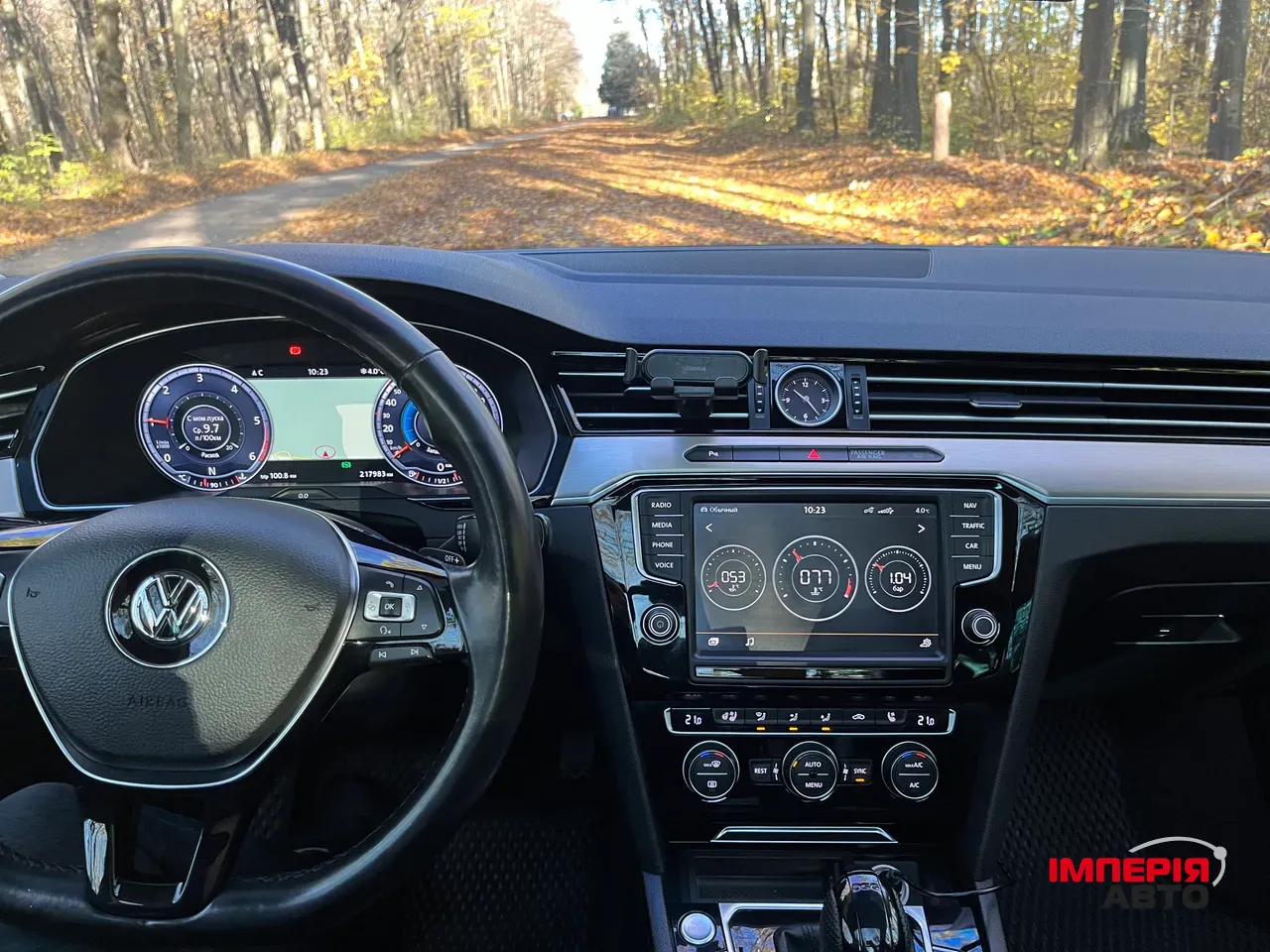 Volkswagen Passat - фото 18