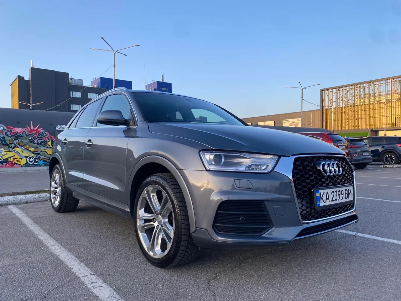 Audi Q3 - фото 7