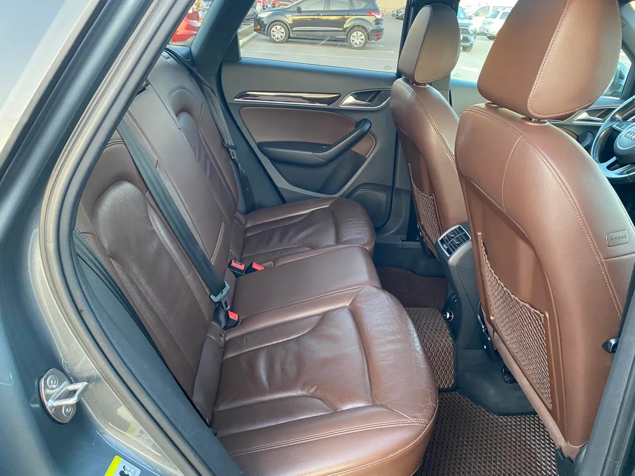 Audi Q3 - фото 20