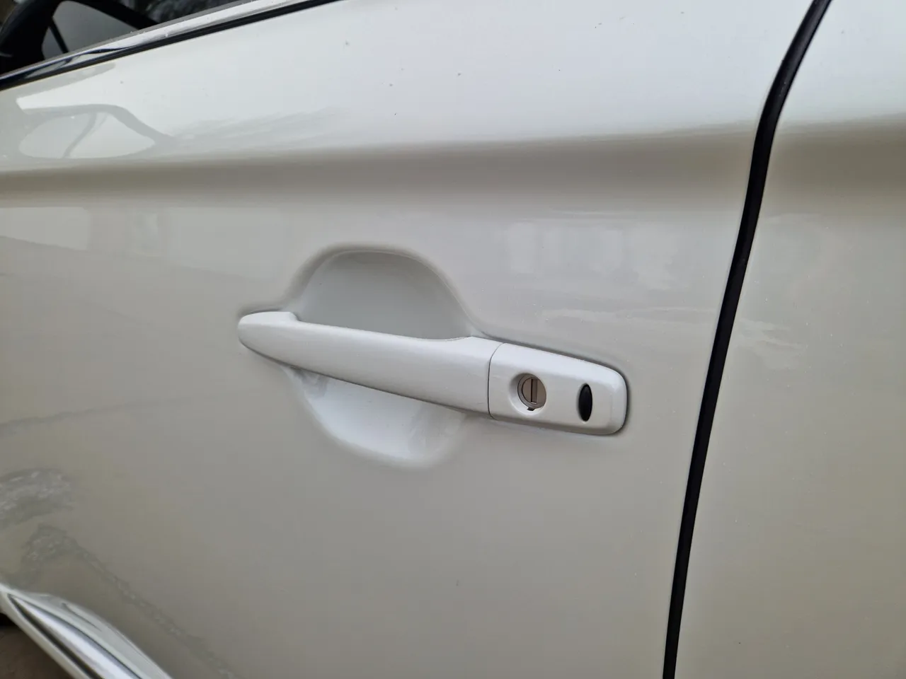 Mitsubishi Outlander - фото 13