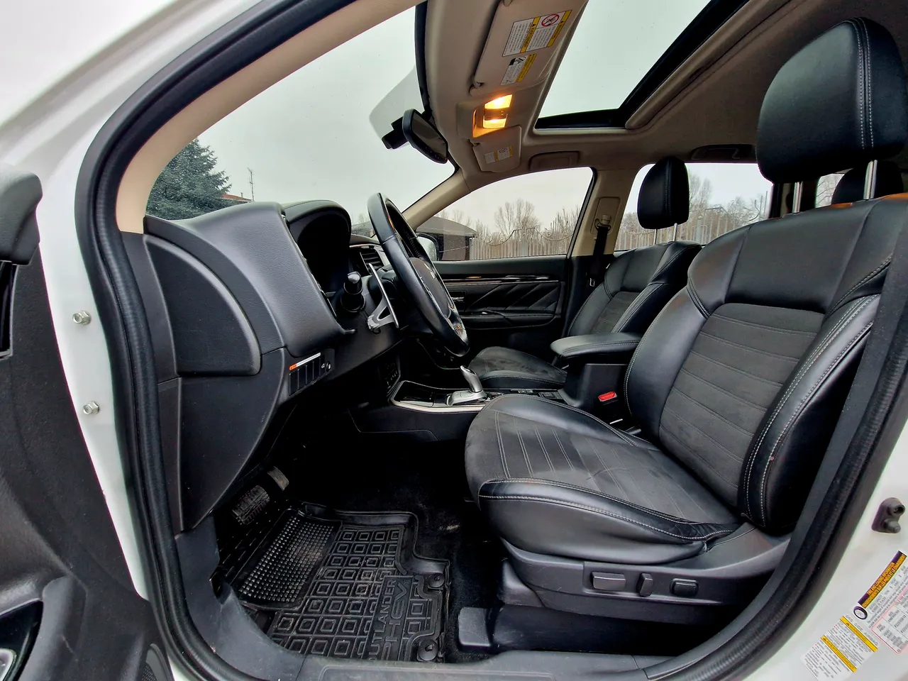 Mitsubishi Outlander - фото 17