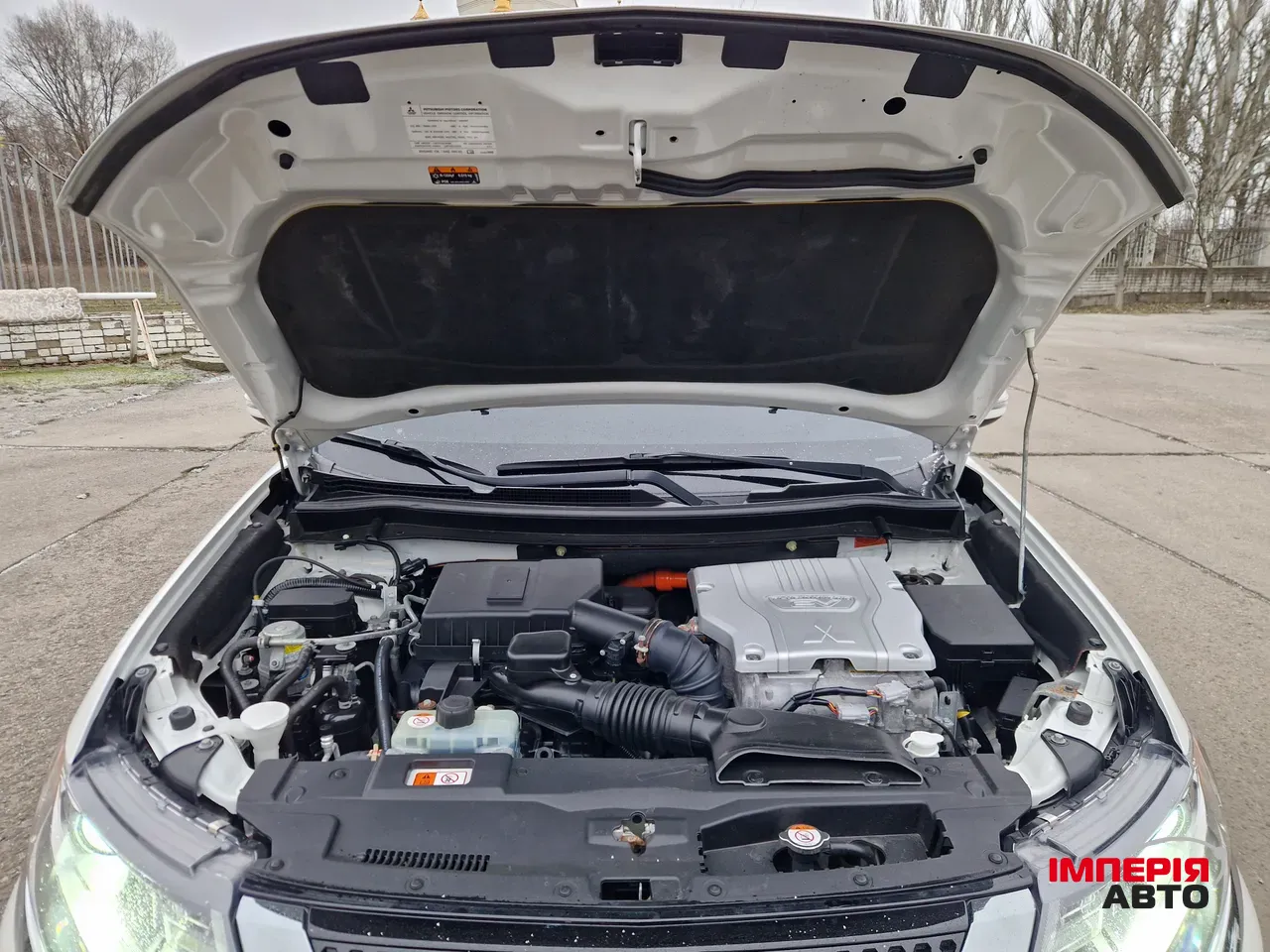 Mitsubishi Outlander - фото 42