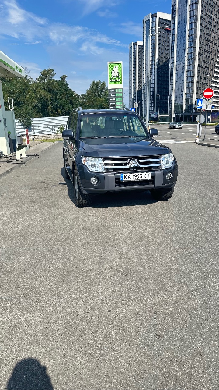 Mitsubishi Pajero - фото 6