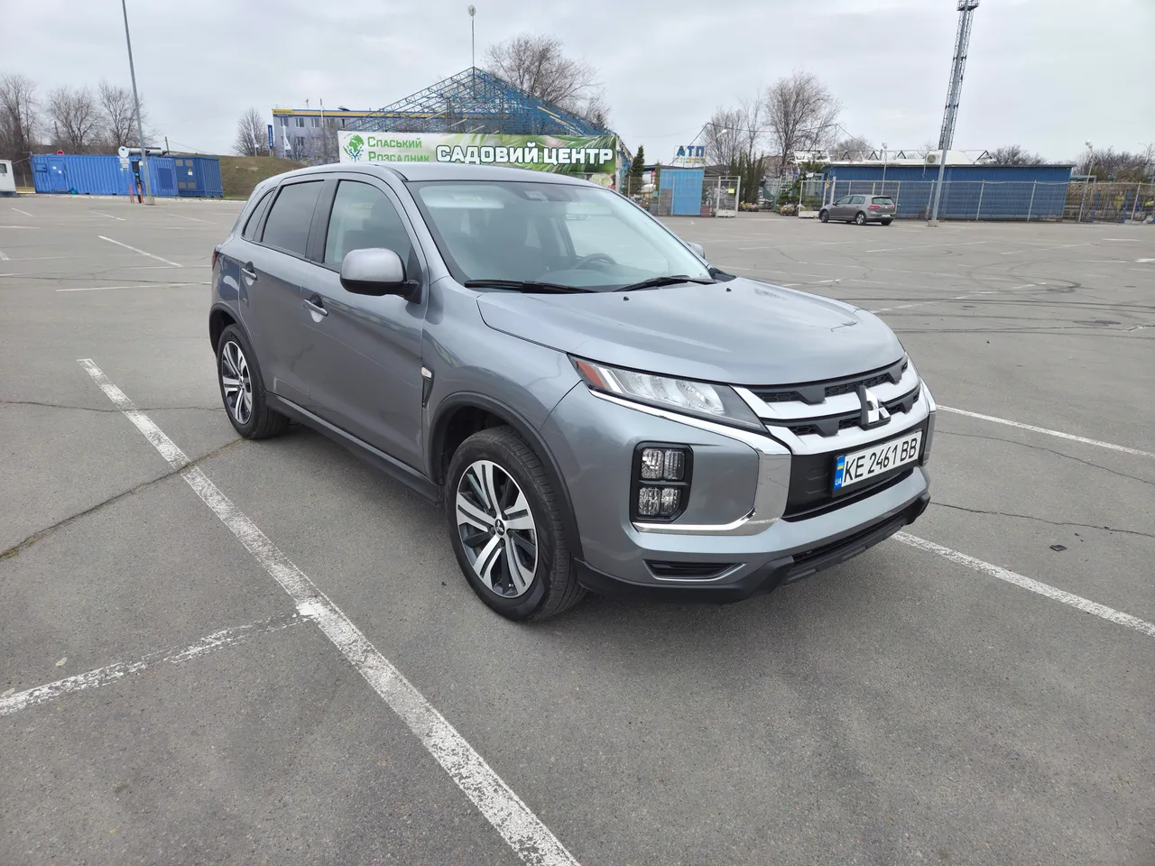 Mitsubishi Outlander Sport - фото 1