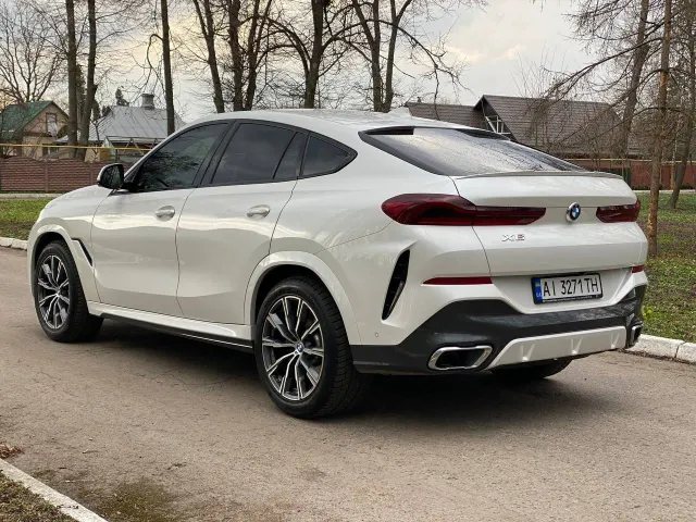 BMW X6 - фото 4
