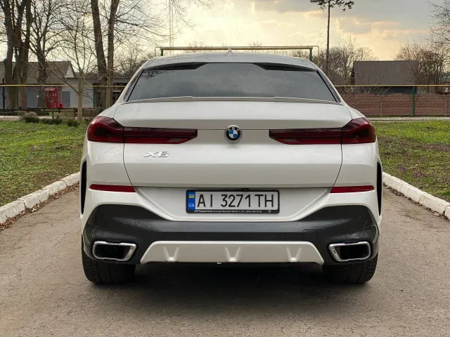 BMW X6 - фото 5