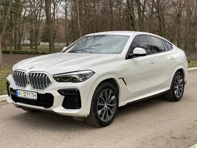 BMW X6 - фото 1