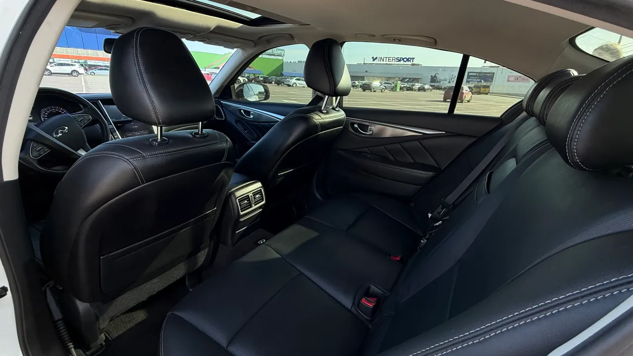 Infiniti Q50 - фото 8