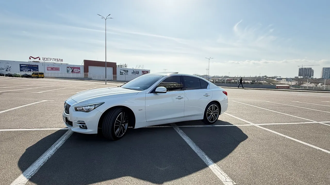 Infiniti Q50 - фото 3
