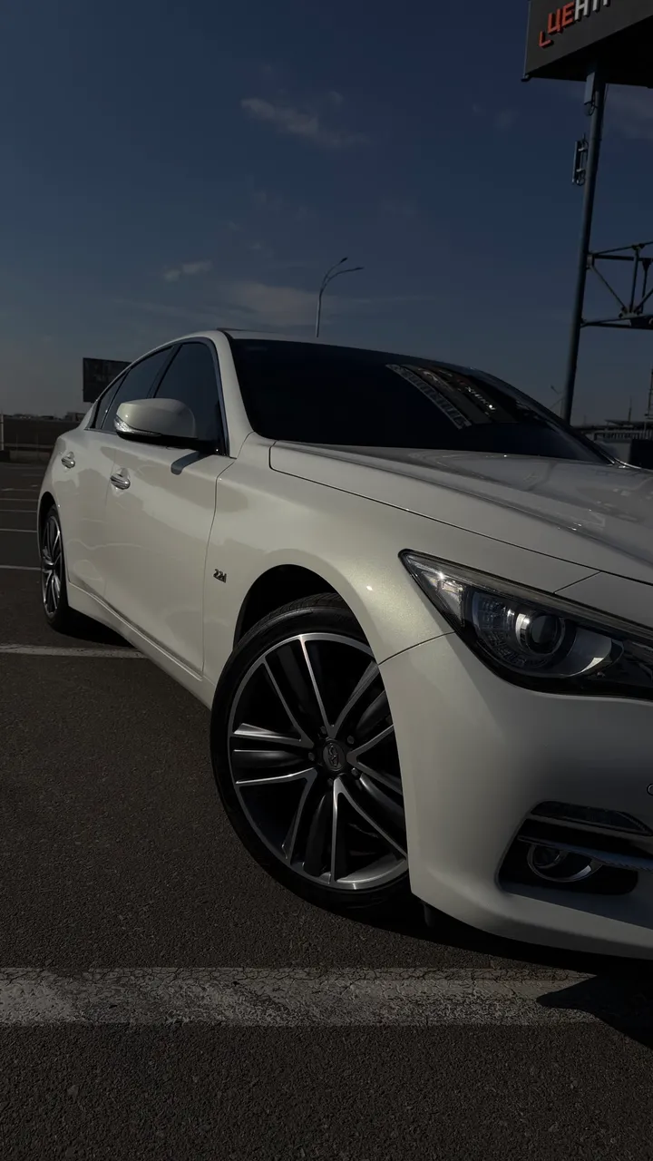 Infiniti Q50 - фото 15