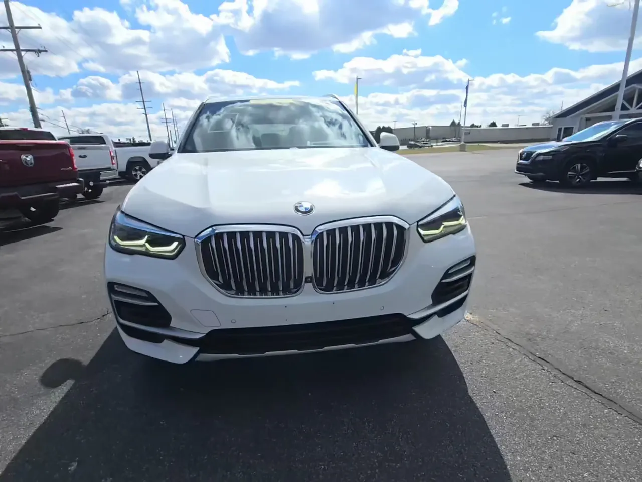 BMW X5 - фото 1
