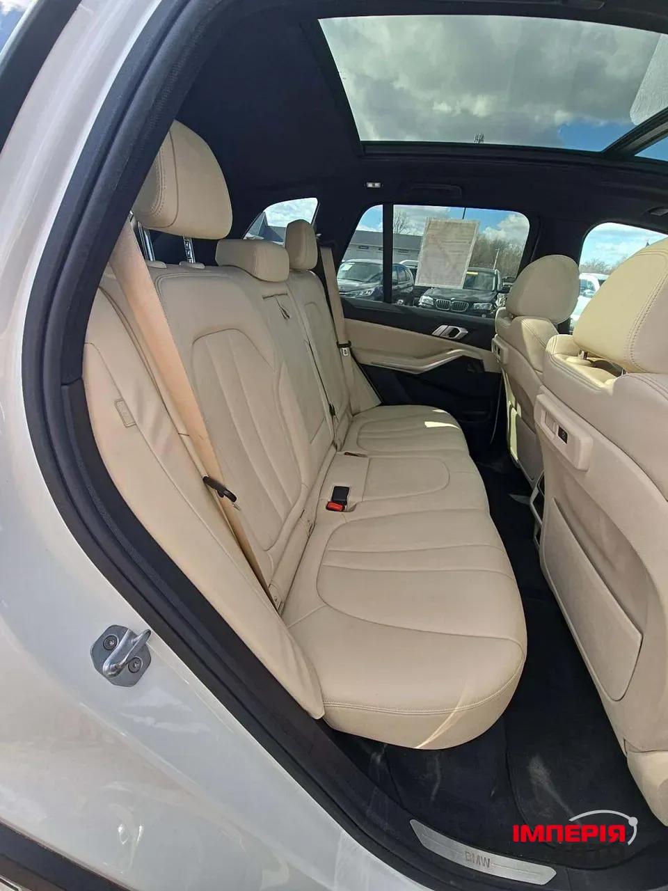 BMW X5 - фото 9