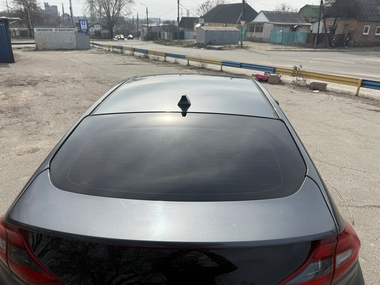 Hyundai IONIQ - фото 3