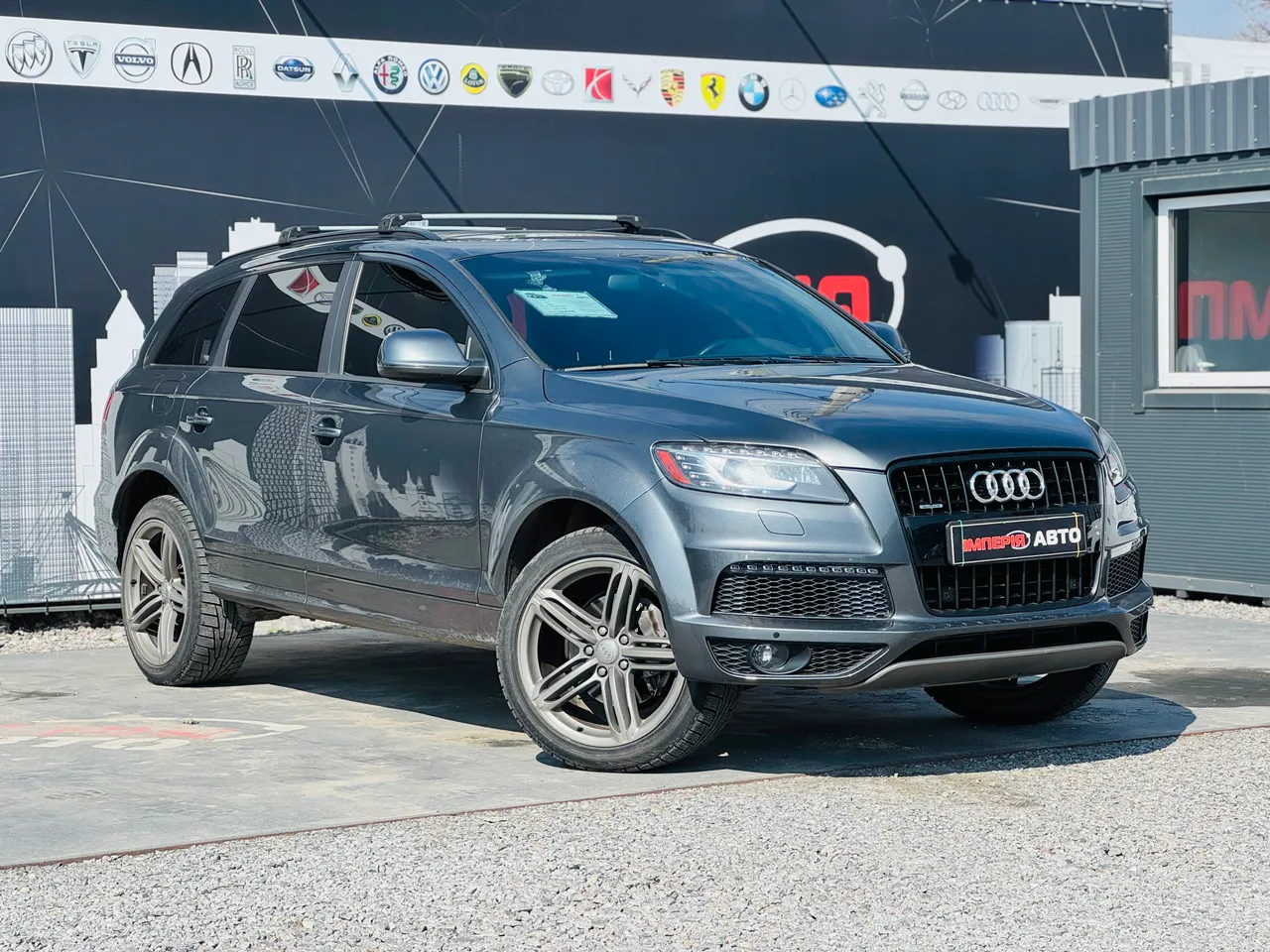 Audi Q7 - фото 3