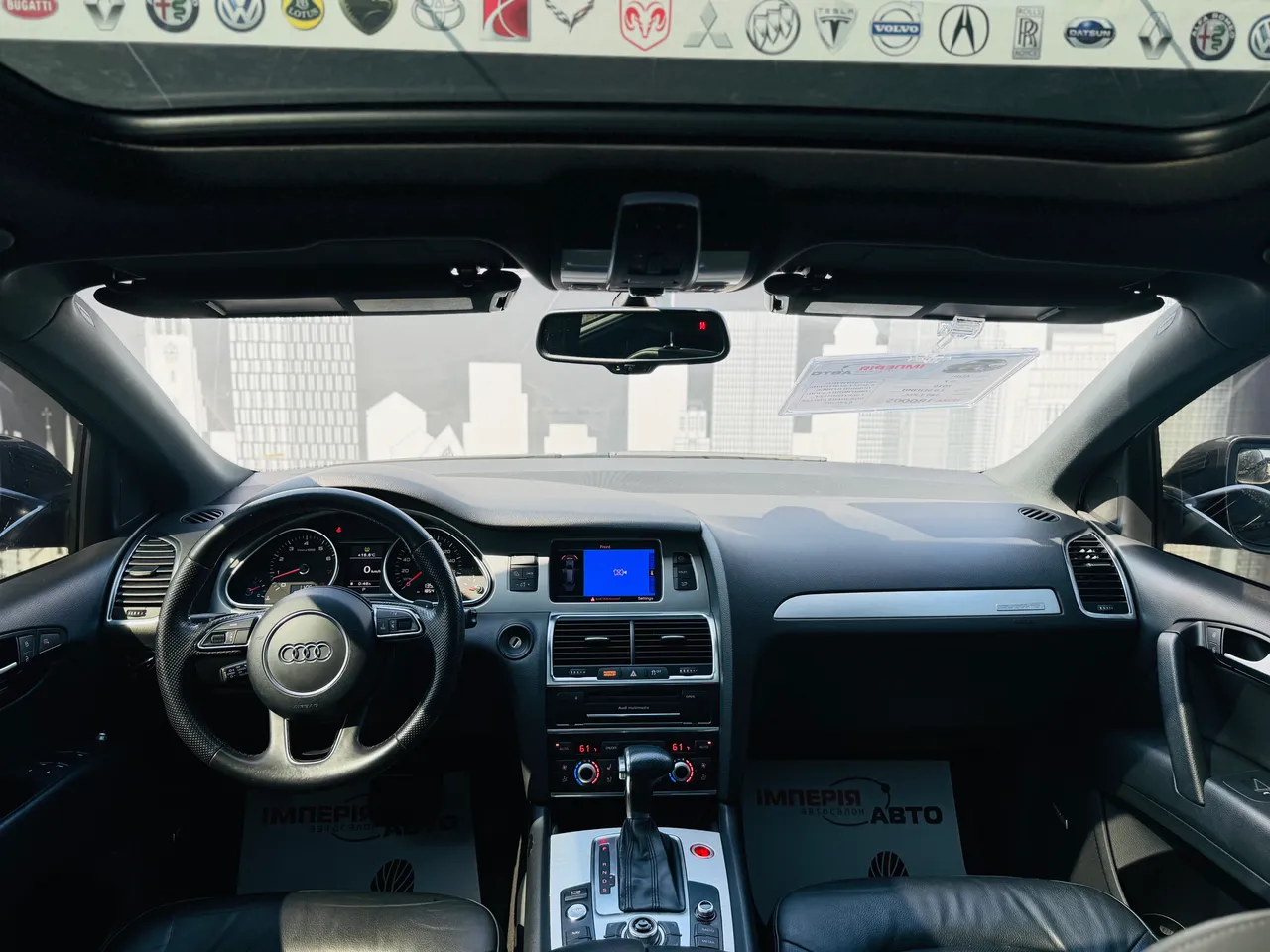 Audi Q7 - фото 9