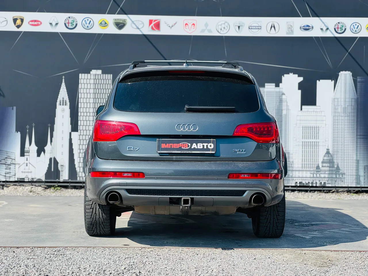 Audi Q7 - фото 4