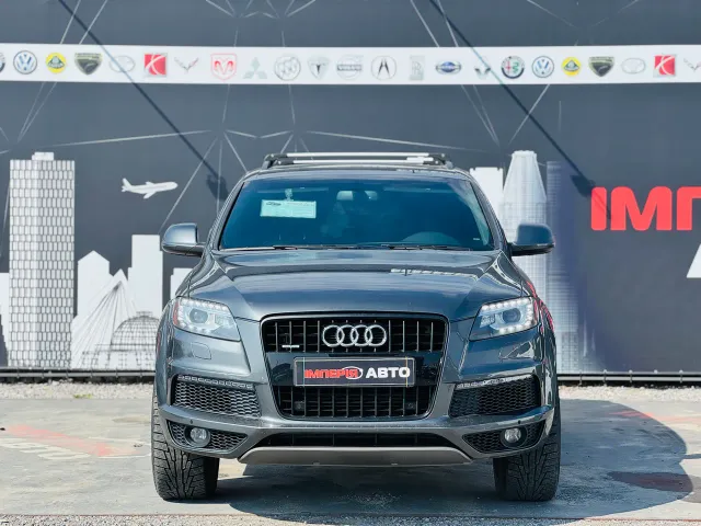 Audi Q7 - фото 2