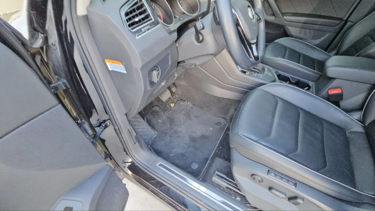 Volkswagen Tiguan - фото 7