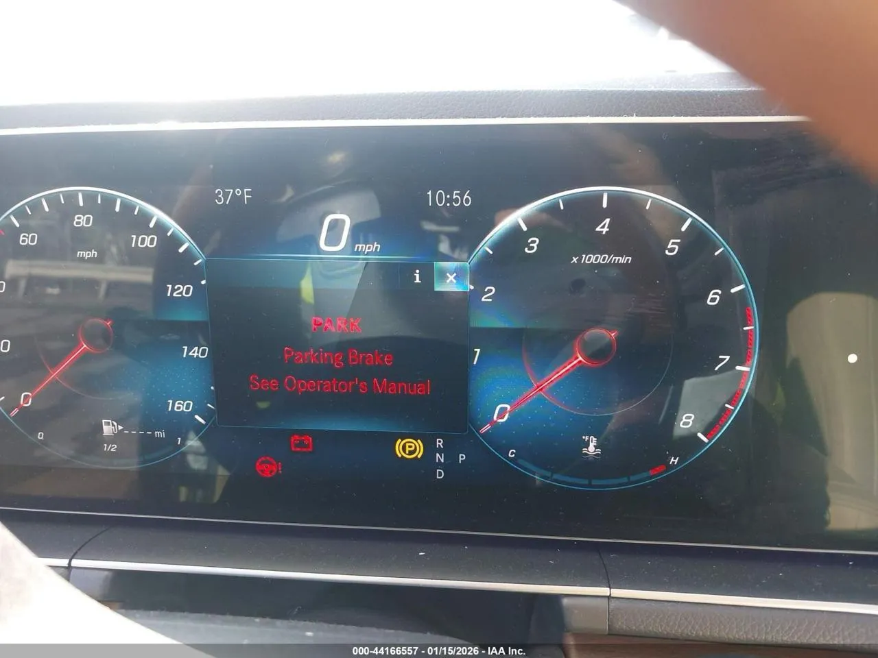 Mercedes-Benz GLE - фото 8