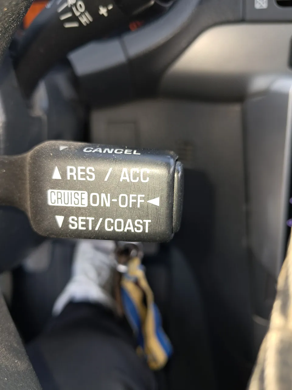 Toyota Avensis - фото 7