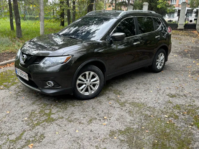 Nissan Rogue - фото 1