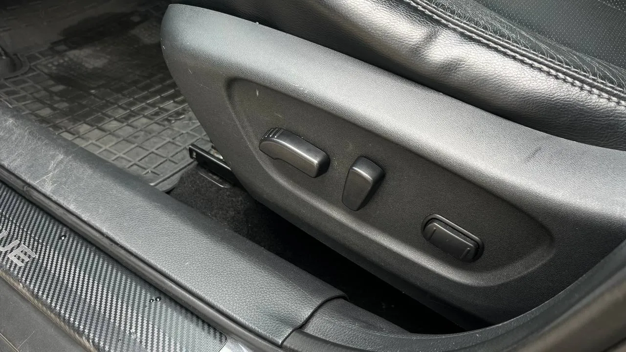 Nissan Rogue - фото 21