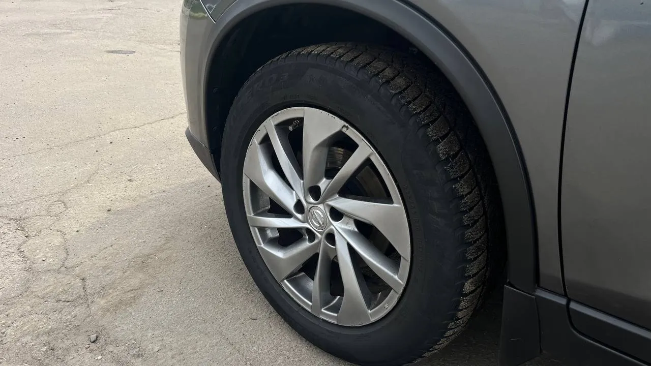 Nissan Rogue - фото 4