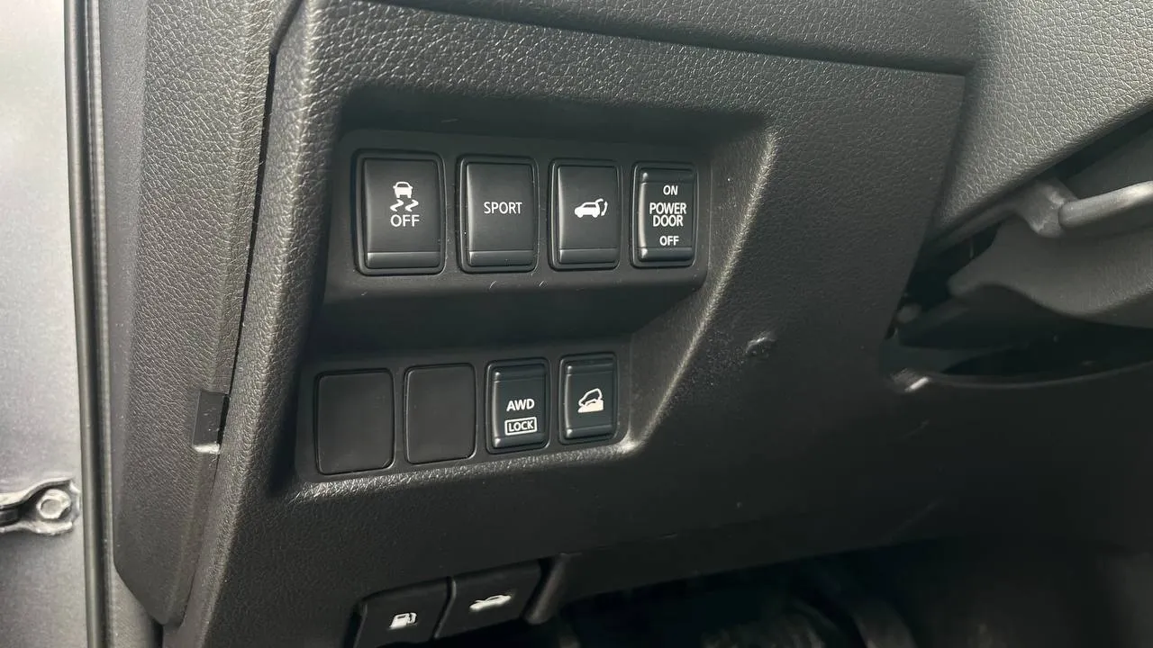 Nissan Rogue - фото 20