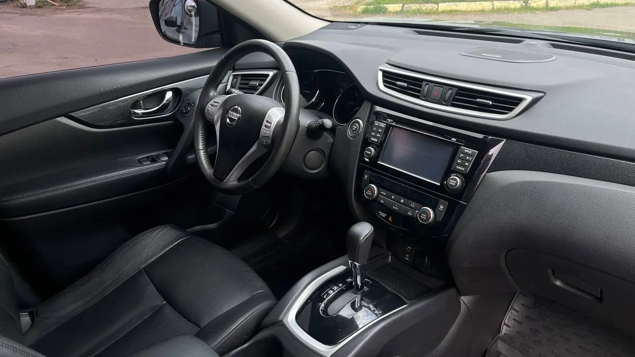 Nissan Rogue - фото 16