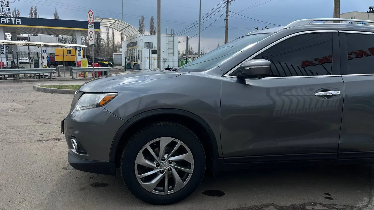 Nissan Rogue - фото 3