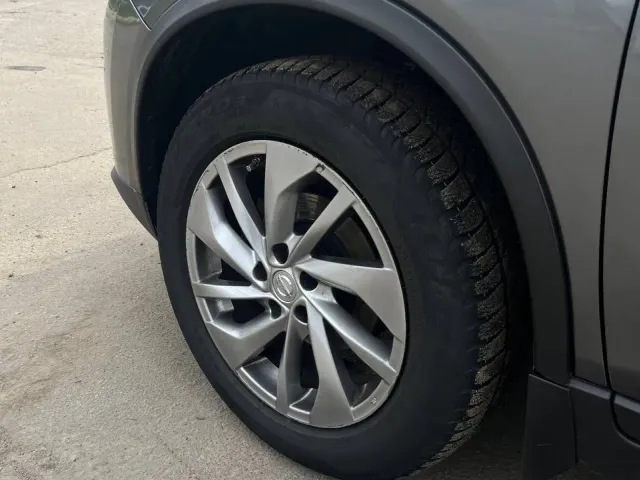 Nissan Rogue - фото 4