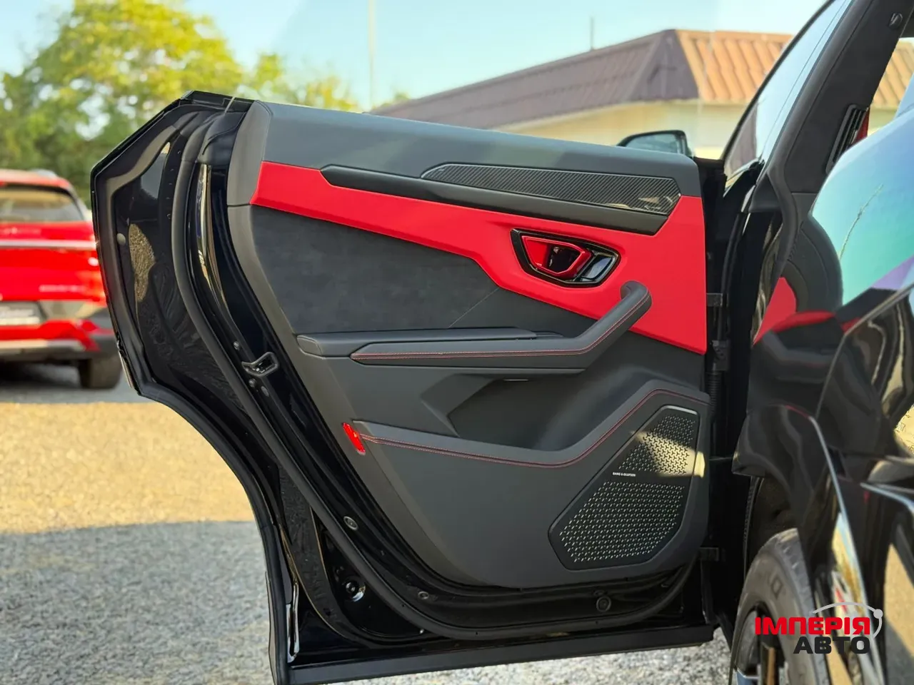 Lamborghini Urus - фото 44